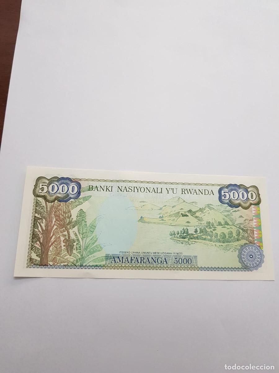 Billetes extranjeros: RUANDA- 5000 FRANCOS-1988 - Foto 2