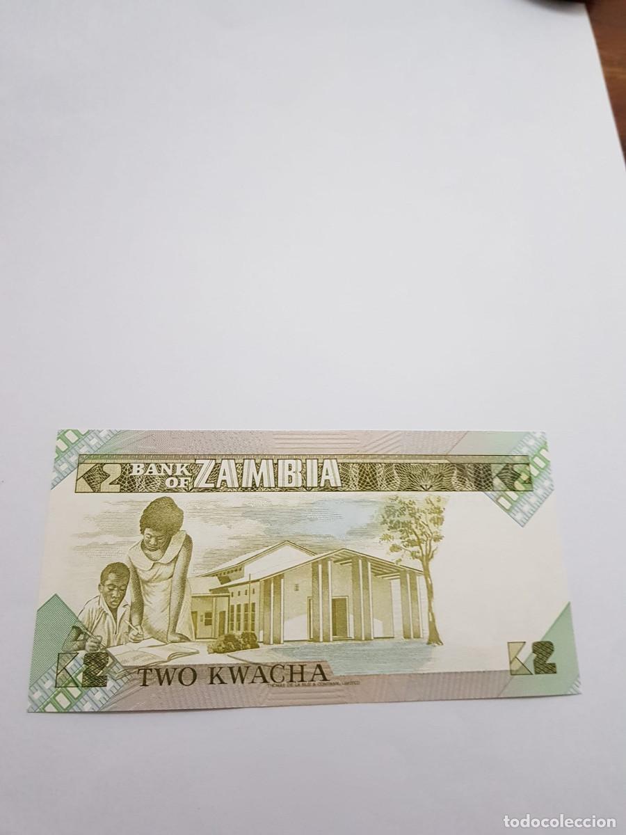 Billetes extranjeros: ZAMBIA- 2 KWACHA- 1980 - Foto 2