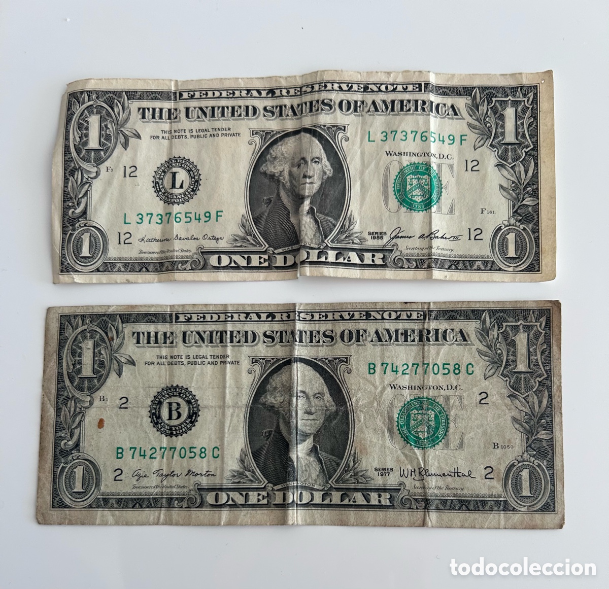 Billetes extranjeros: LOTE 2 BILLETES UN 1 D&Oacute;LAR USA. 1977. 1985. ESTADOS UNIDOS