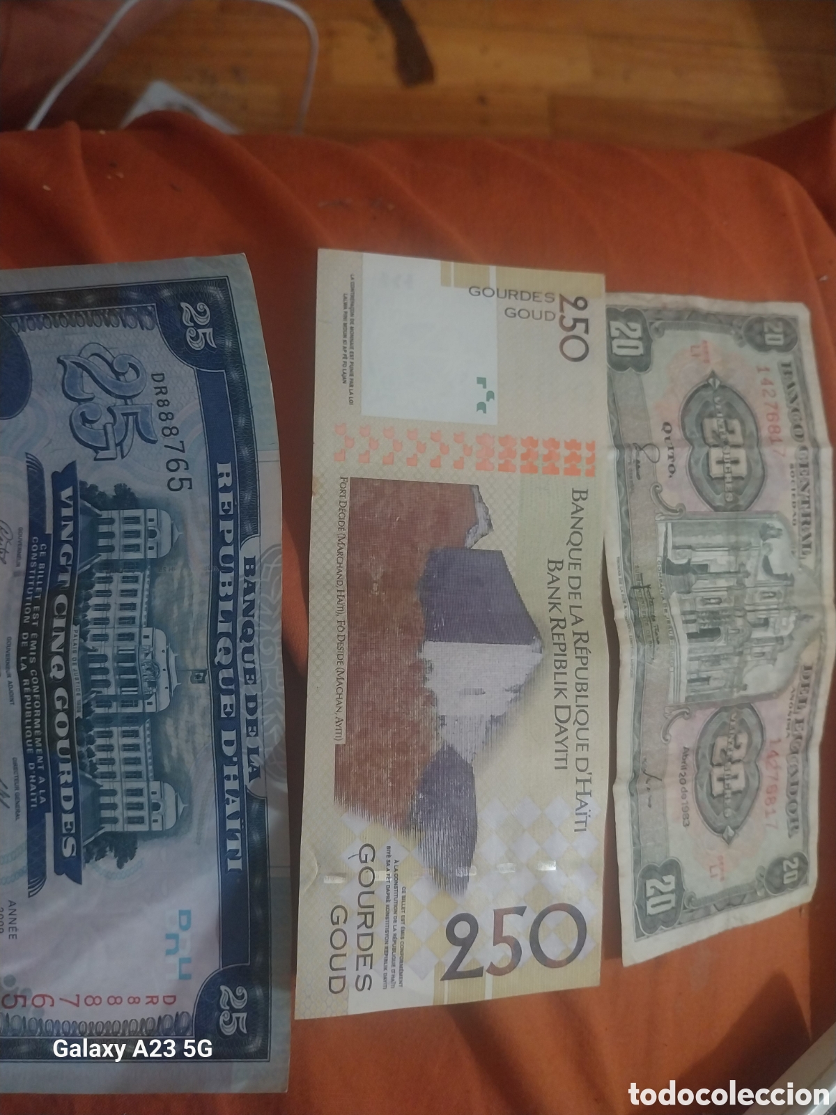 Billetes extranjeros: Monedas antiguas y billetes del mundo