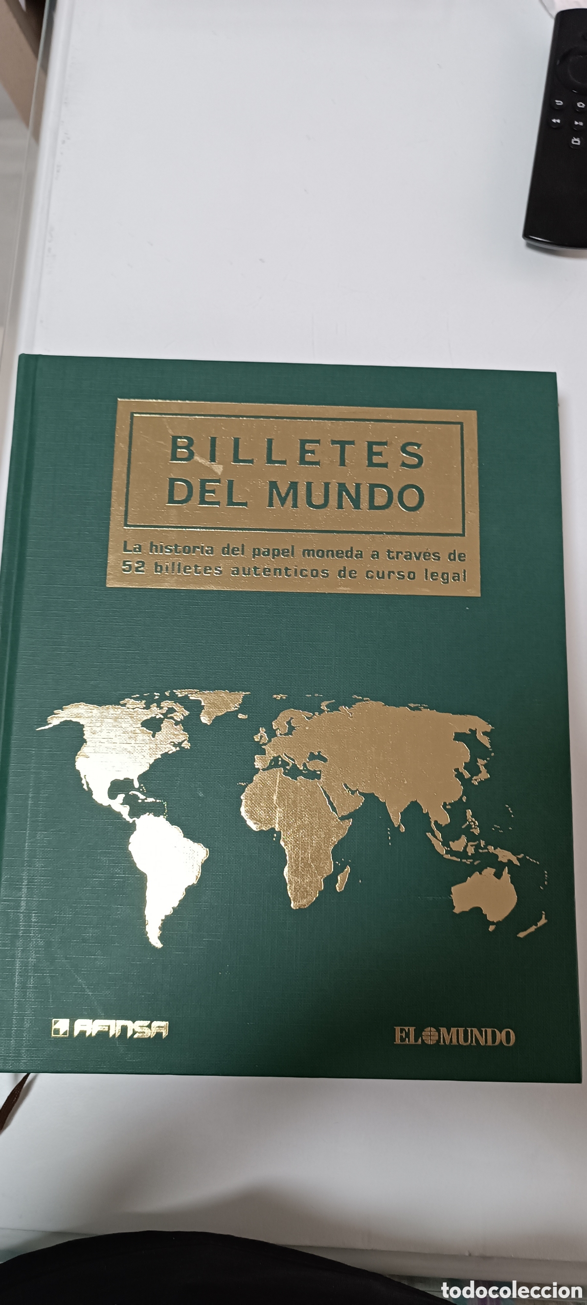 Billetes extranjeros: &Aacute;lbum Billetes del Mundo. 52 billetes aut&eacute;nticos de curso legal. Completo e impecable.