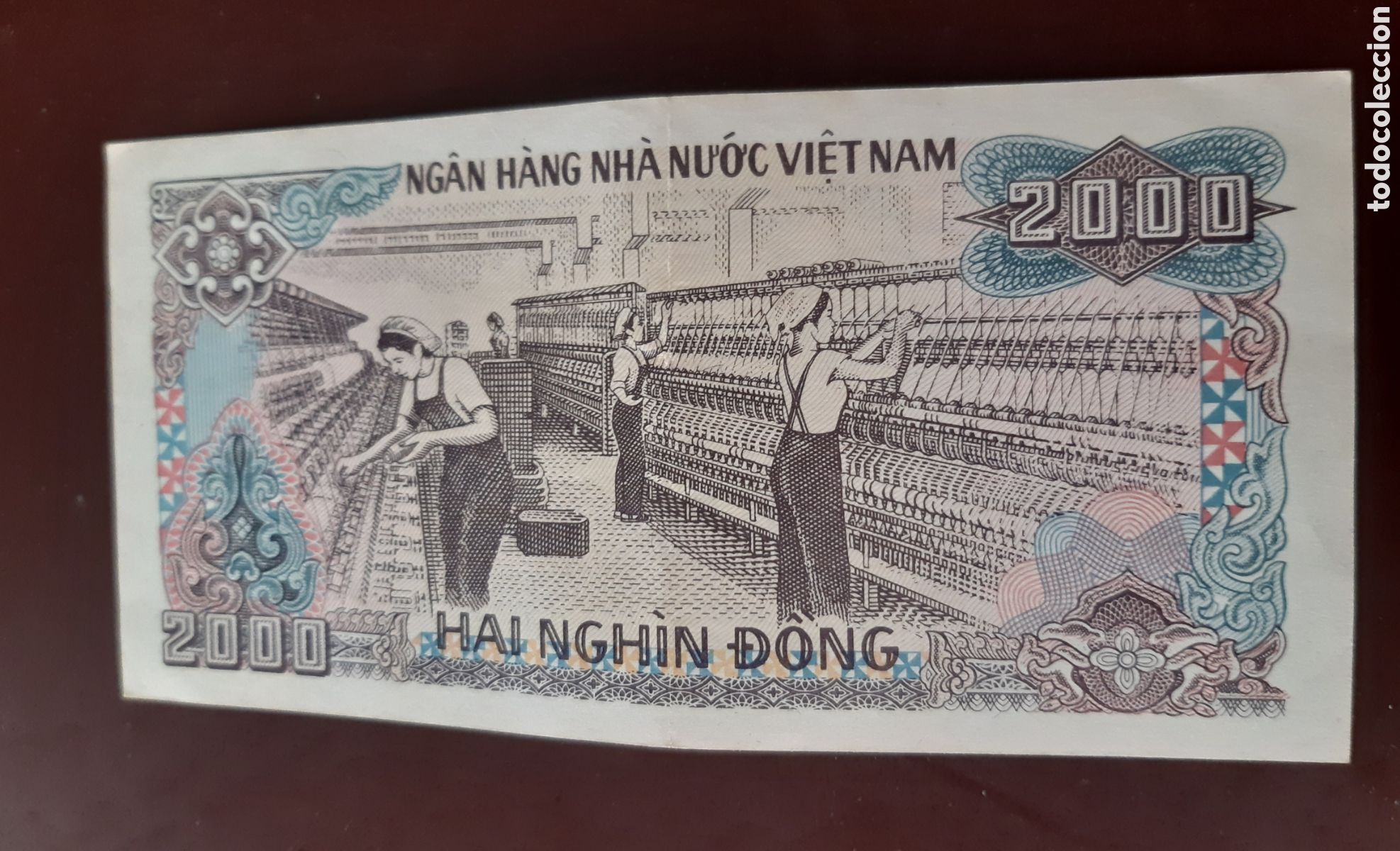 Billetes extranjeros: Billete Vietnam 2000 poco usado - Foto 2