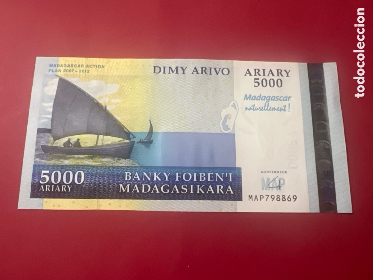 Billetes extranjeros: V101. MADAGASCAR. Conmemorativo 5000 ariary