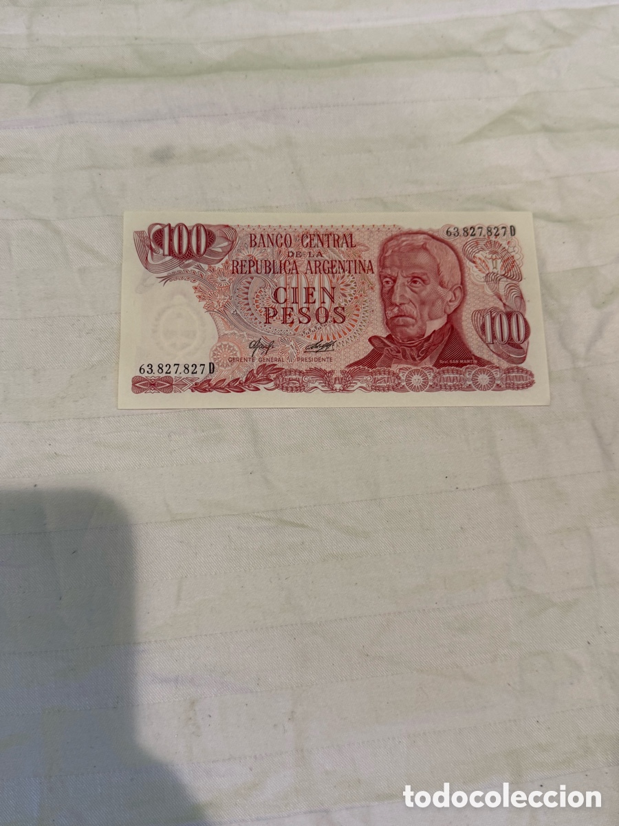 Banconote internazionali: Billete original Argentina 100 Pesos 1977 &ndash; San Mart&iacute;n &ndash; Serie D &ndash; 63.827.827 D &ndash; Plancha