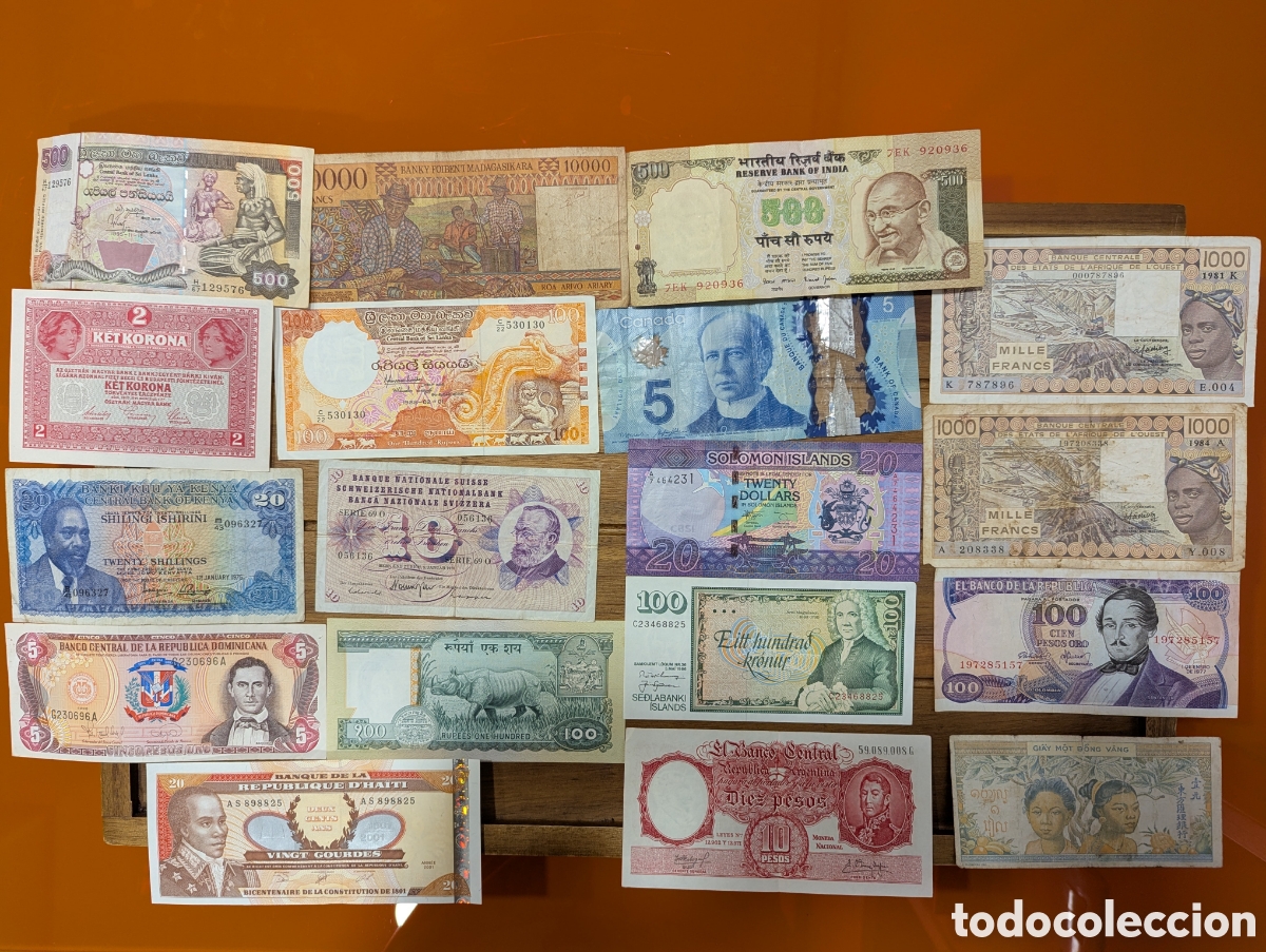 International Banknotes: Lote 18 billetes de todo el mundo