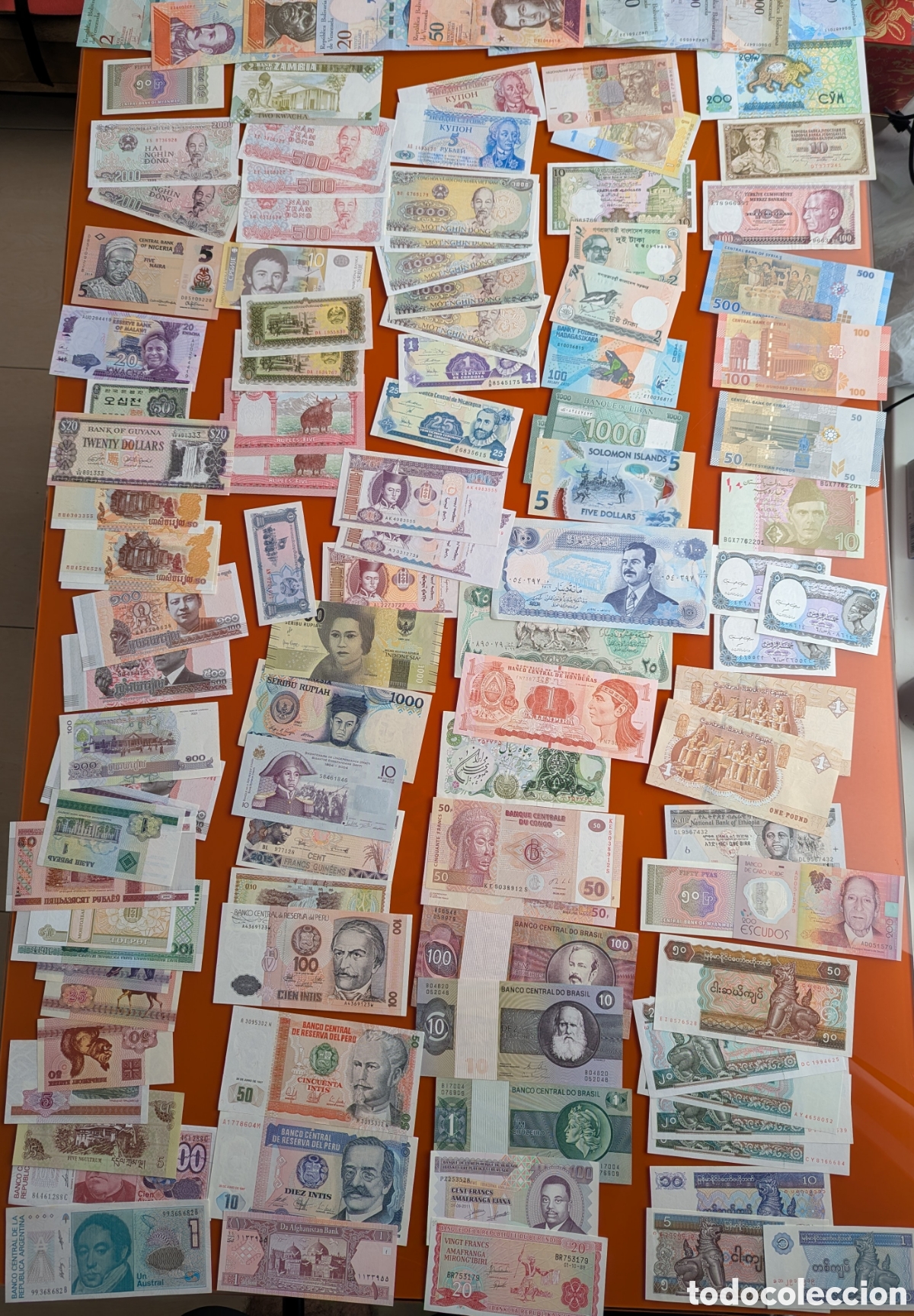 Banconote internazionali: Lote 109 billetes nuevos del mundo