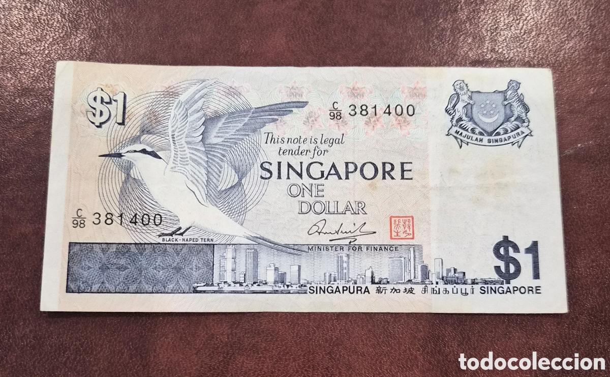 International Banknotes: Singapur &ndash; Billete de 1 D&oacute;lar &ndash; Serie Aves &ndash; Charr&aacute;n de nuca negra &ndash; Serie C/98