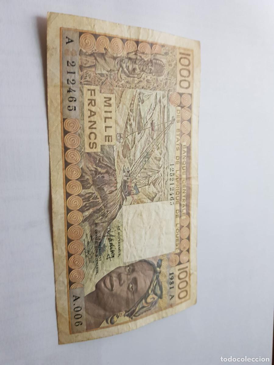 Billetes extranjeros: ESTADOS DEL AFRICA DEL OESTE-1000 FRANCOS-1981