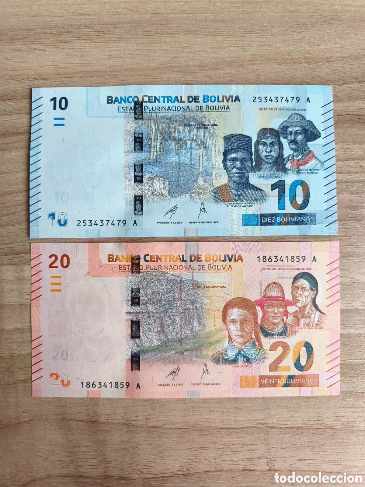 Billetes extranjeros: Lote 2 billetes Bolivia unc