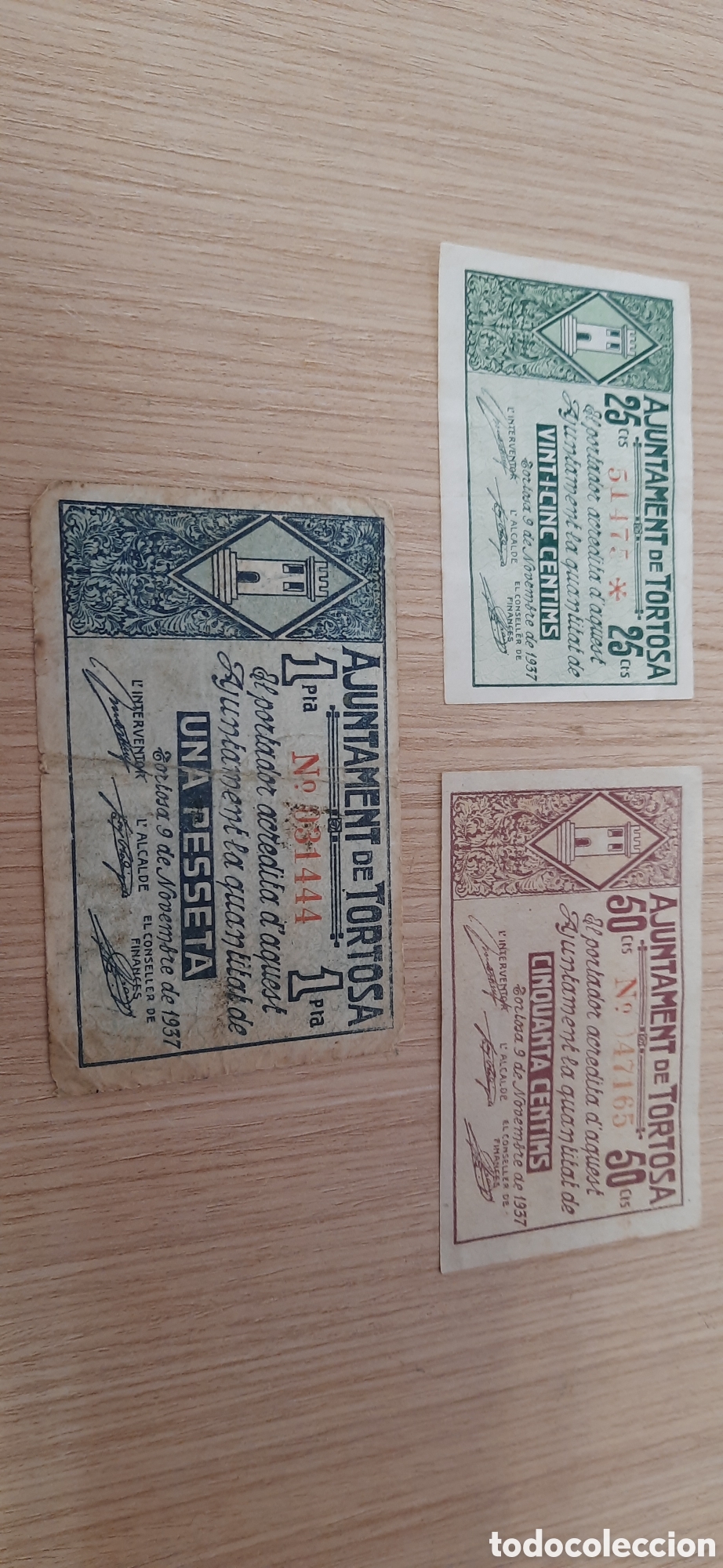 Billetes locales: Tres billetes locales de tortosa 25cts.50cts.1pts