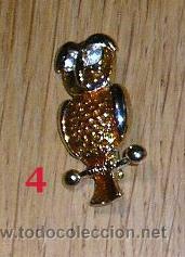 Joyeria: Broche dorado y rojo en figura de buho - Foto 1