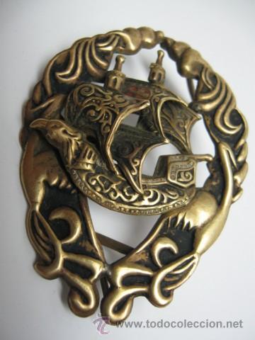 Joyeria: CURIOSO Y ANTIGUO ADORNO EN LATON DORADO, BARCO. PARA ZAPATO DE SR&ordf;. ART DECO 1920 - 1930. MIDE 6 CM
