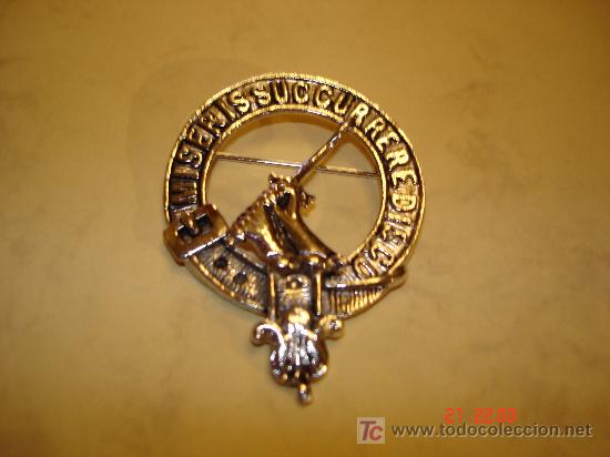 Joyeria: BROCHE METALICO - MISERIS  SUCCURRER DISCO - Foto 1