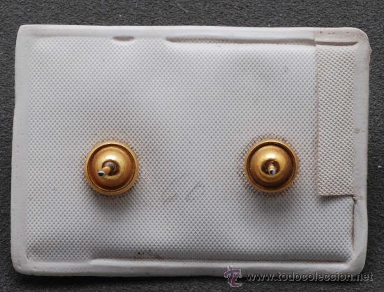 Joyeria: Pendientes metal y pl&aacute;stico a&ntilde;os 60 - Foto 2