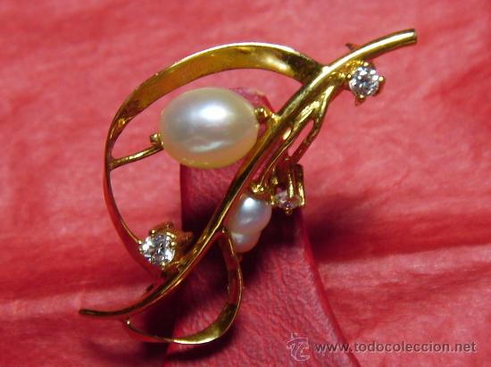 Joyeria: Broche de solapa de oro de 18 kts.perlas y circonitas - Foto 1