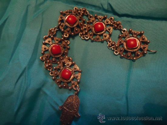 Schmuck: ANTIGUA PULSERA, PIEDRAS, BISUTERIA, MANO, METAL