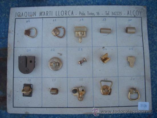 Joyeria: Antiguo mostruario productos de mercer&iacute;a de la casa Joaqu&iacute;n Mart&iacute; Llorca Alcoi.