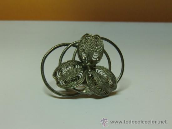 Joyeria: Broche 3 p&eacute;talos plateado - Foto 1