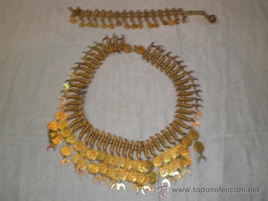 Joyeria: ANTIGUO COLLAR Y PULSERA DE LATON - Foto 1
