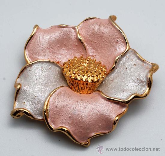 Joyeria: Broche en metal dorado y esmalte con forma de flor - Foto 1