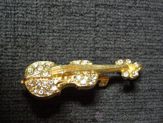 Bonito broche violin con diamantes - Vendido en Subasta - 35757652