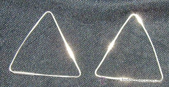 Joyeria: PENDIENTES DE PLATA ESPA&Ntilde;OLA 925 EN FORMA DE TRI&Aacute;NGULO SON DE LA D&Eacute;CADA DE LOS 90 - Foto 3