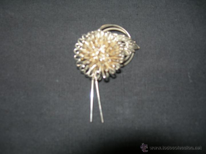 Joyeria: BROCHE METALICO EN FORMA DE FLOR - Foto 1