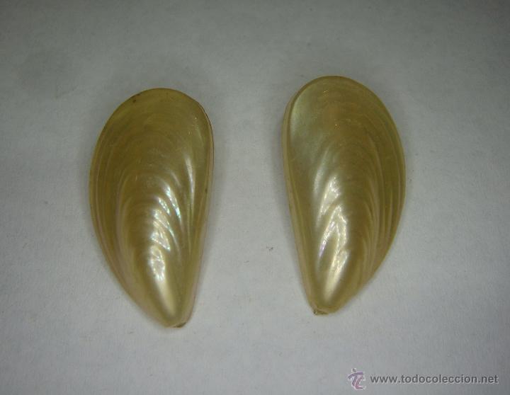 Joyeria: Curiosos Pendientes con forma de concha. Bisuteria. - Foto 1