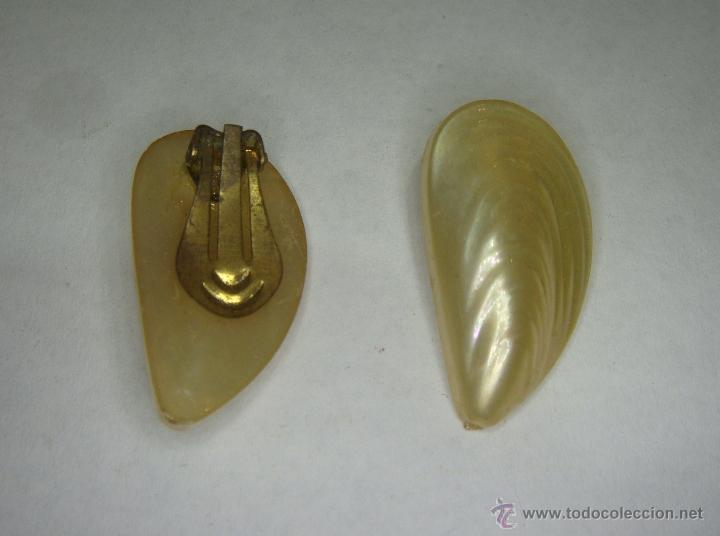 Joyeria: Curiosos Pendientes con forma de concha. Bisuteria. - Foto 2