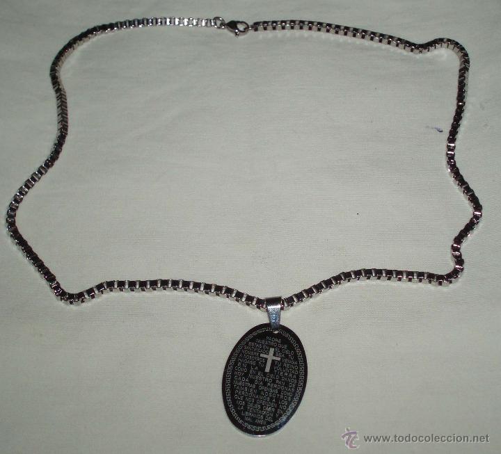 Joalharia: medalla padre nuestro grabado con cadena