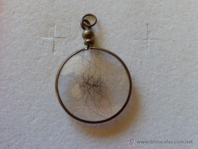 Joyeria: ANTIGUO COLGANTE GUARDA PELO. - Foto 2