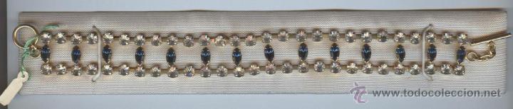 Joyeria: PULSERA DORADA CON PIEDRAS BLANCAS Y AZULES - Foto 1