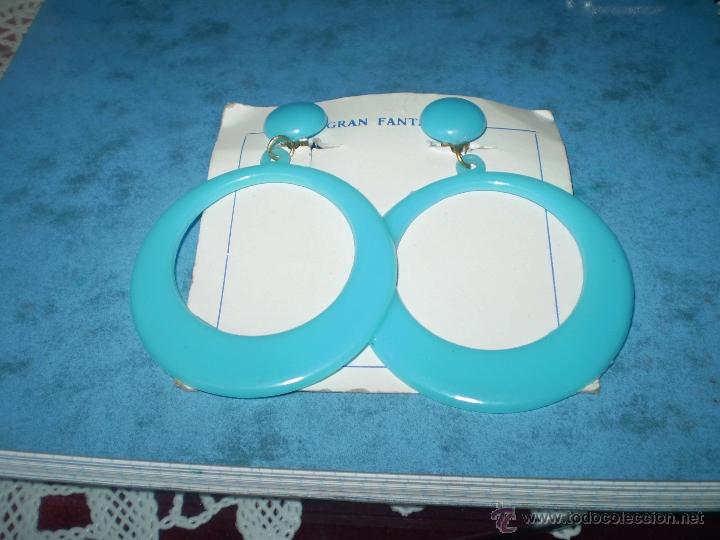 Joaillerie: PENDIENTES DE SEVILLANA DE PLASTICO