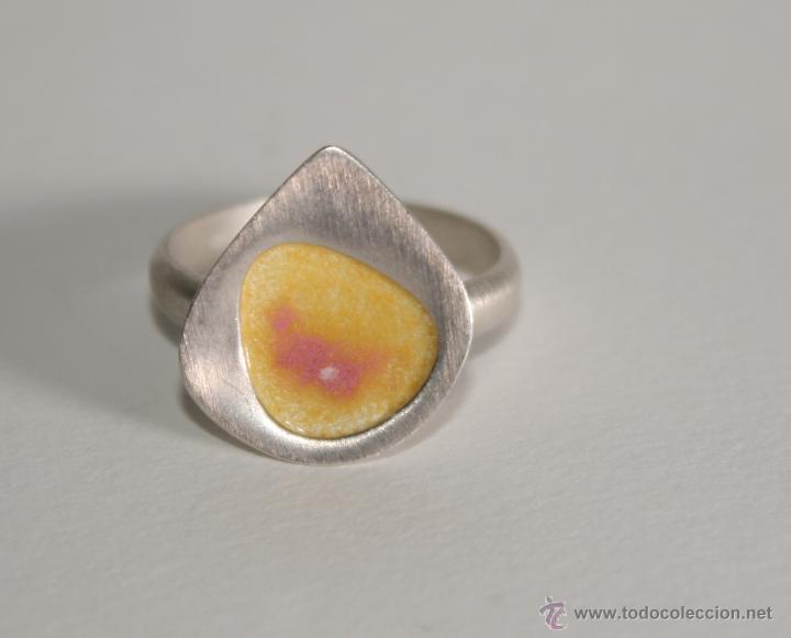 Joyeria: Conjunto pendientes y anillo en plata de ley y esmalte, joyas de autor - Foto 2