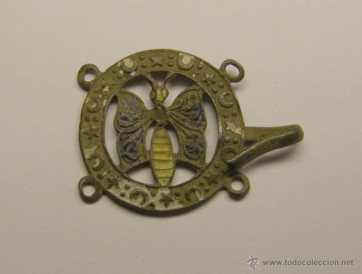 Joalharia: Curioso broche de pulsera, cintur&oacute;n, o colgante, encontrado en paisaje de la Guerra Civil Espa&ntilde;ola.