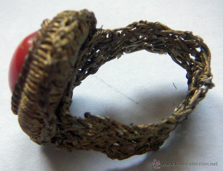 Joyeria: Vieja Sortija de bisuteria - Foto 2