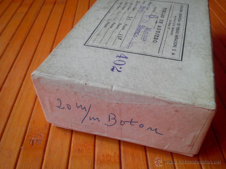 Joyeria: Caja con perlas planas imitaci&oacute;n - Foto 4