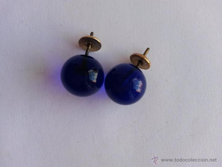 Joyeria: Pendientes vintage a&ntilde;os 60 de op-art sin uso sacados del papel