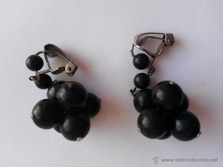 Joyeria: Pendientes vintage a&ntilde;os 60 de op-art sin uso sacados del papel