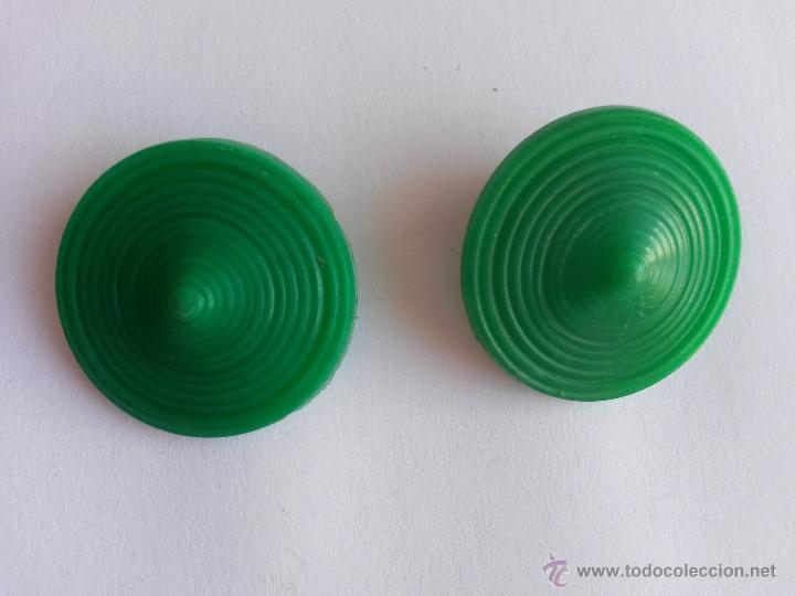 Joyeria: Pendientes vintage a&ntilde;os 60 de op-art sin uso sacados del papel