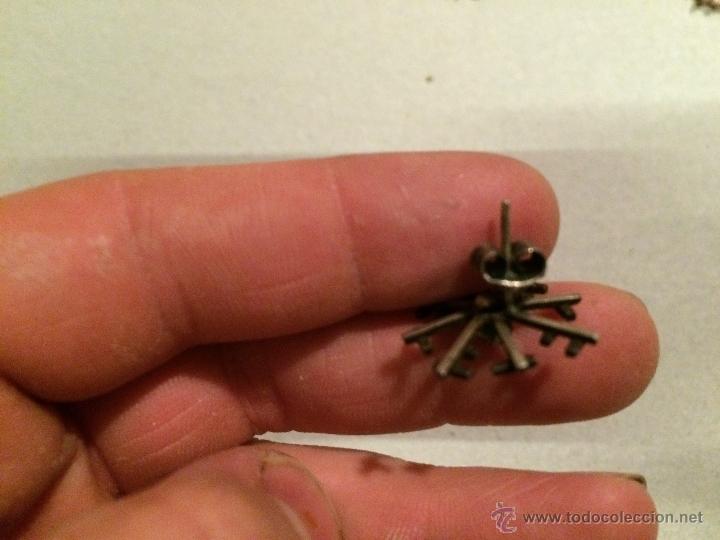 Joyeria: Pendientes de plata de dise&ntilde;o y esmalte verde - Foto 3
