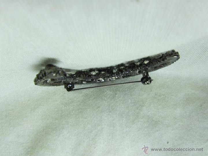 Joyeria: Broche en forma de luna con pedrer&iacute;a - Foto 4