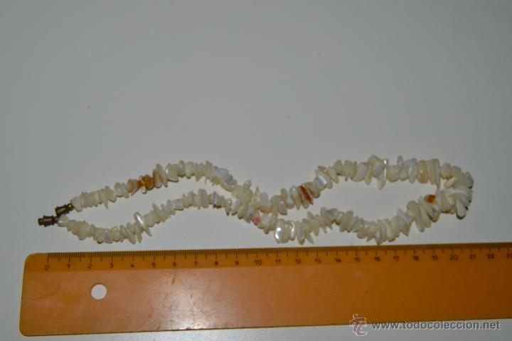 Schmuck: COLLAR DE CALCITA N&Aacute;CAR BLANCO &middot; A&Ntilde;OS 80