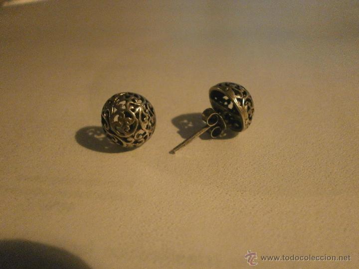 Joyeria: Pendientes peque&ntilde;os de plata calada redondos diametro 1 cm. - Foto 1