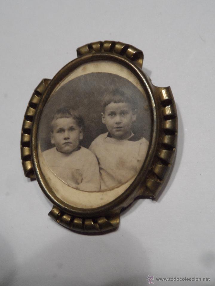 Gioielleria: bonito broche antiguo ovalado con foto