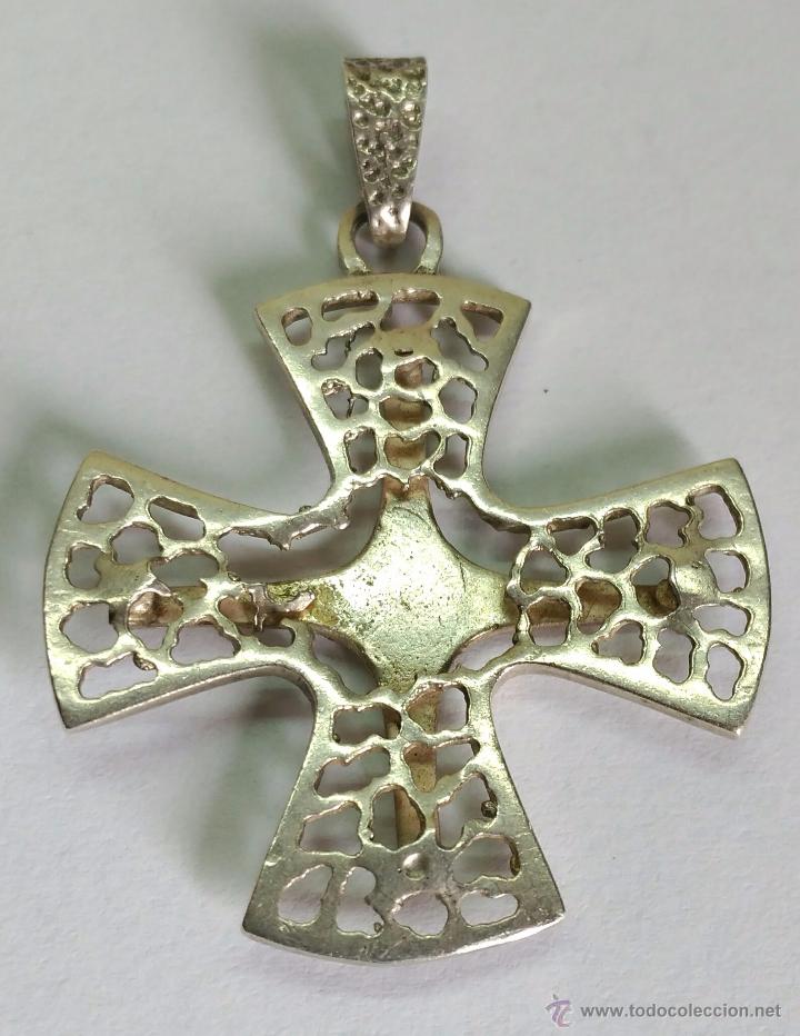 Joyeria: Cruz de plata a&ntilde;os 60 - Foto 1