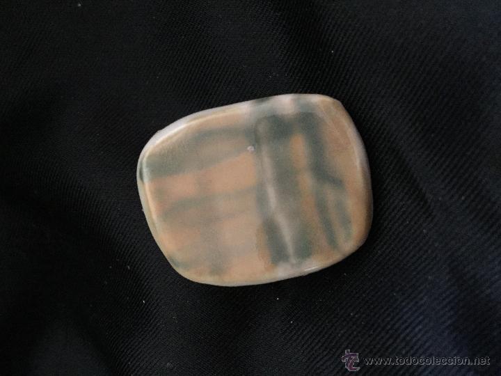 Joyeria: Broche de cer&aacute;mica, de los 70 rectangular beige blanco brillante - Foto 1