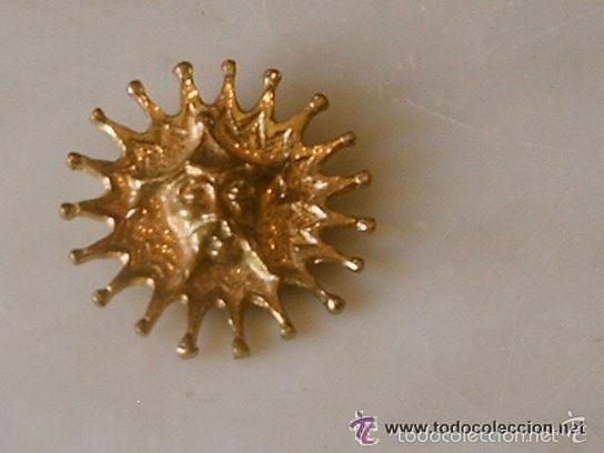 Joyeria: BROCHE DE METAL DORADO CON FORMA DE SOL - Foto 1