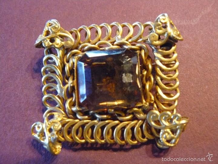 Schmuck: ANTIGUO BROCHE