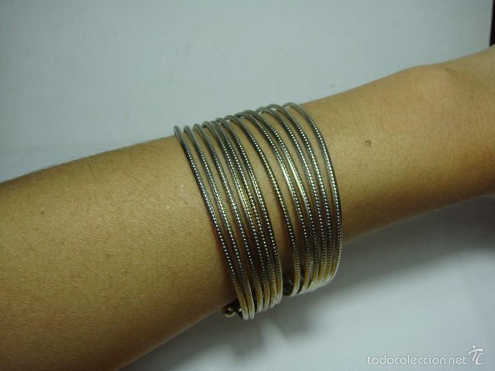 Joyeria: Pulsera de Metal Plateado. - Foto 3